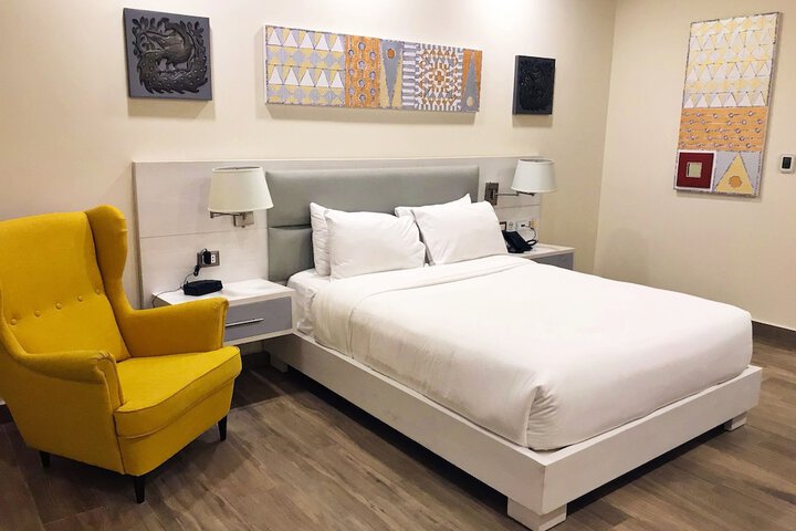 Room 15 of 47