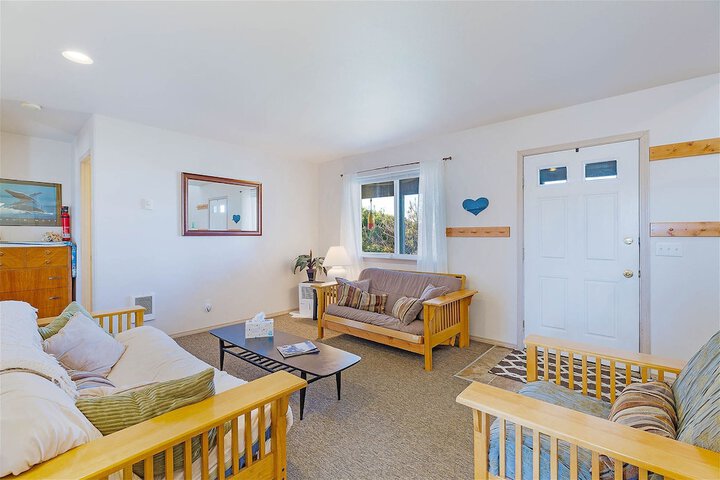 Room 6 of 26