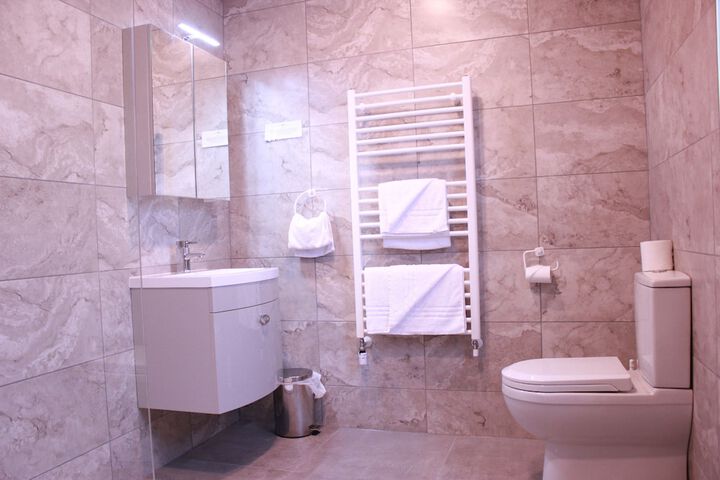 Room 156 of 219