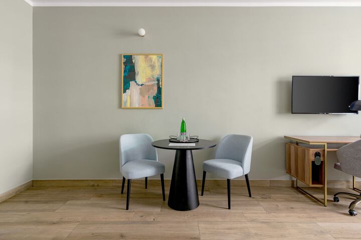 Room 30 of 56
