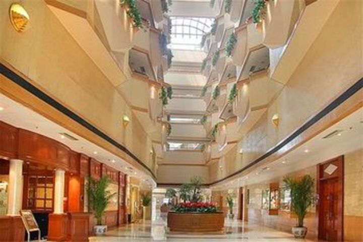 Hotel Interior 91 of 115