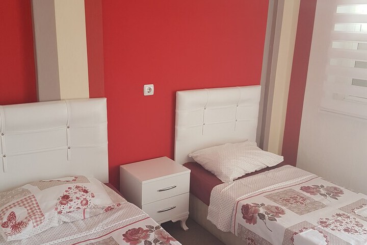 Room 3 of 18