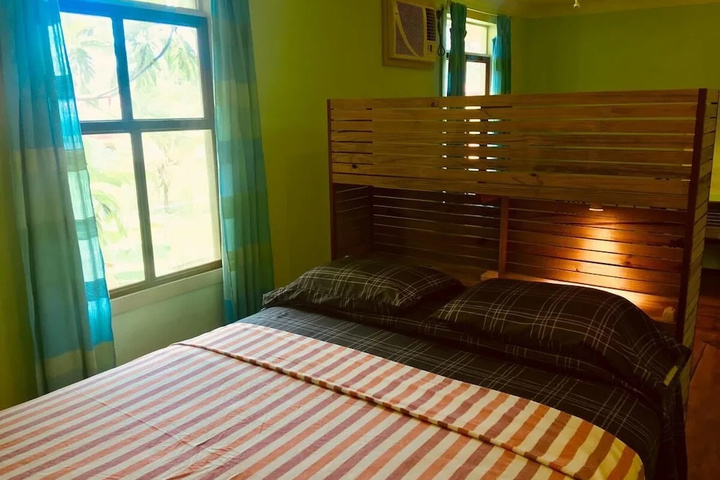 Room 3 of 9
