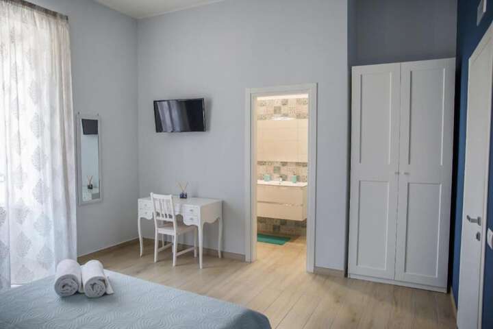 Room 21 of 73