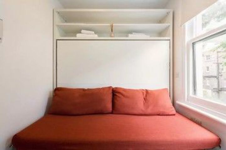 Room 7 of 23