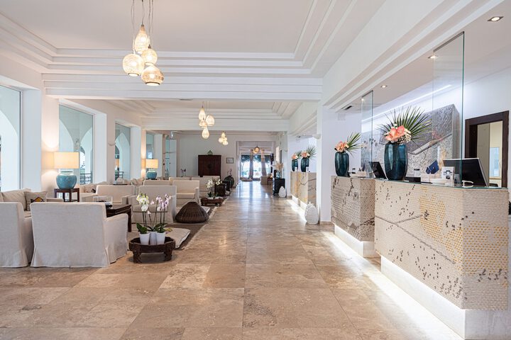 Guest Lobby
