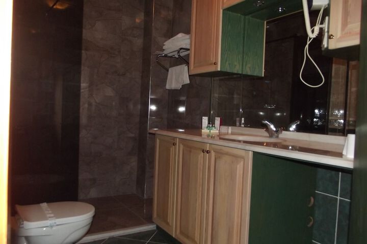Bathroom Vanities