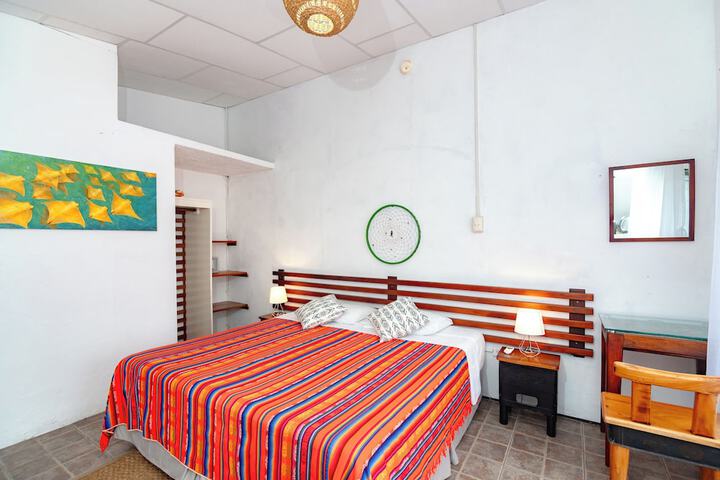 Room 13 of 42