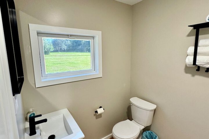 Room 8 of 15