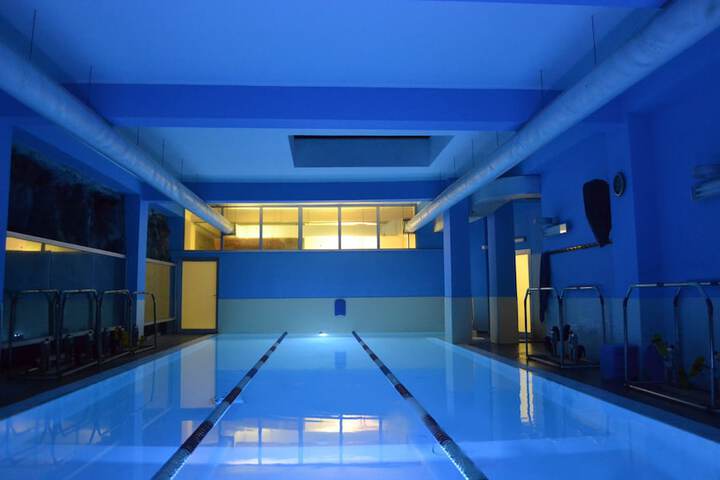 Pool 24 of 25