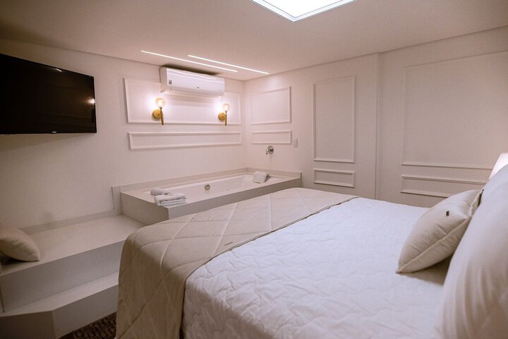 Room 21 of 138