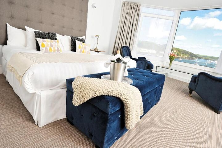 Room 10 of 72