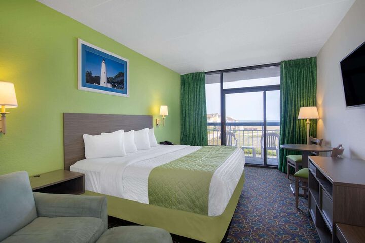 Room 10 of 31