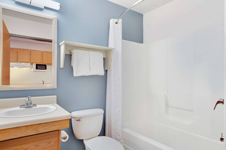 Studio Suite Double Bed (5 of 9)