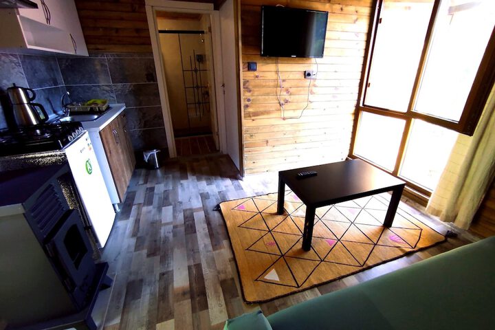 Room 14 of 110
