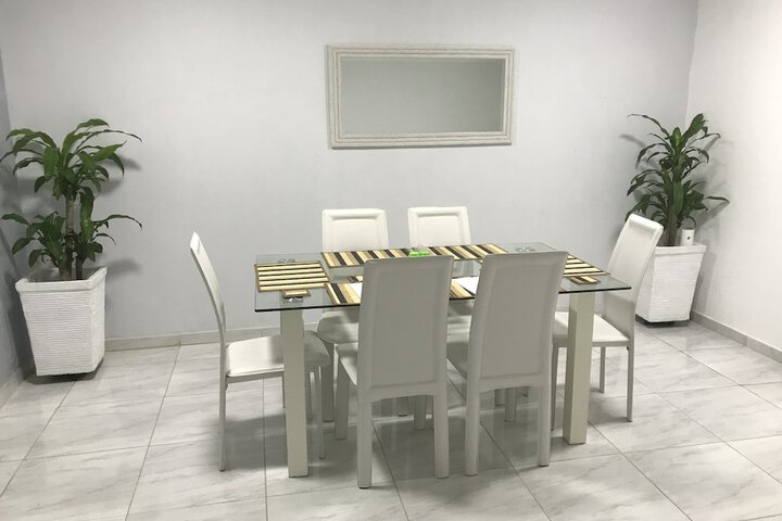 Dining 36 of 41