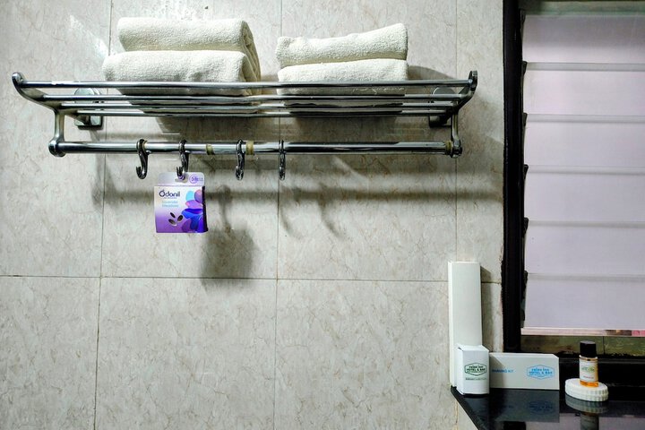 Room 68 of 90
