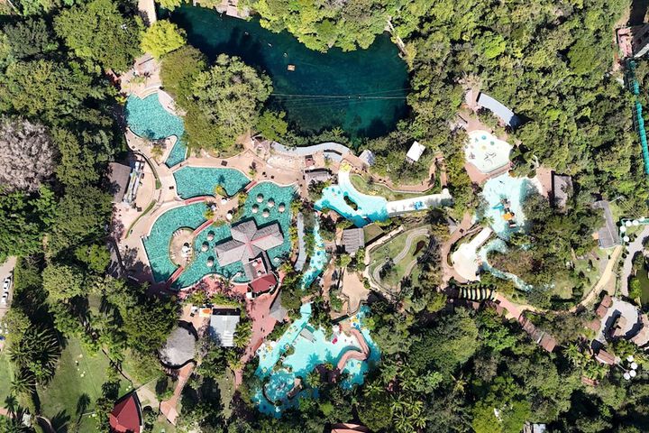 Pool 37 of 74