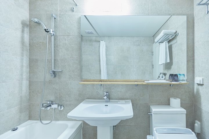 Bath Photo
