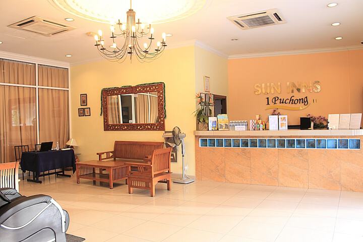 Hotel Interior 4 of 58
