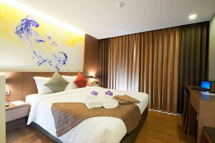Room 16 of 47