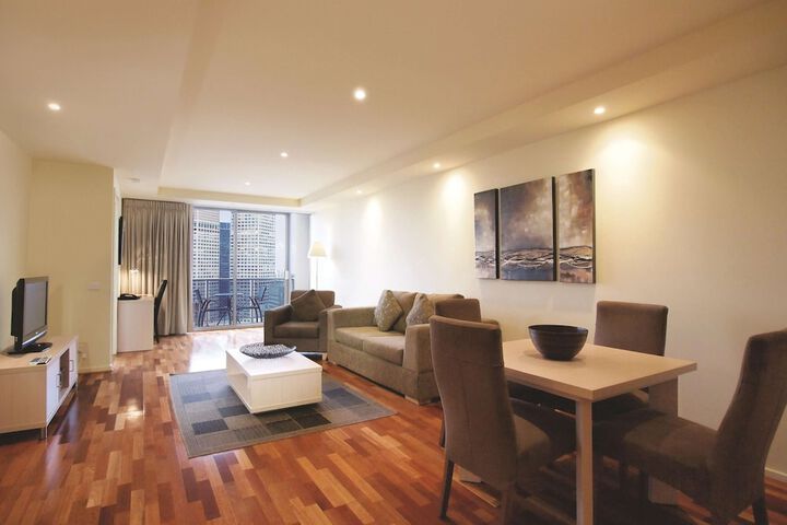 Room 41 of 77