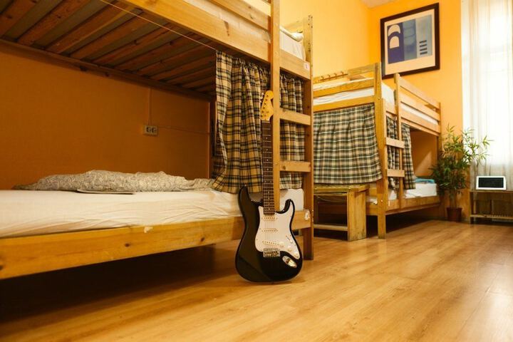 Room 3 of 49