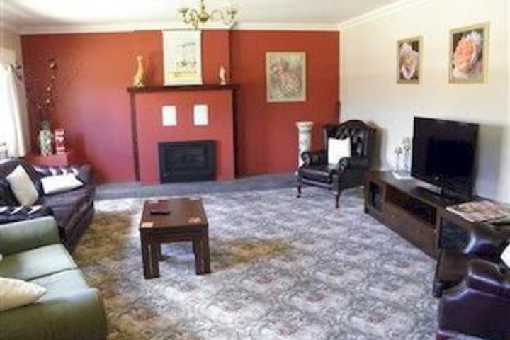 Room 3 of 17