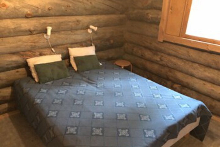 Room 13 of 21