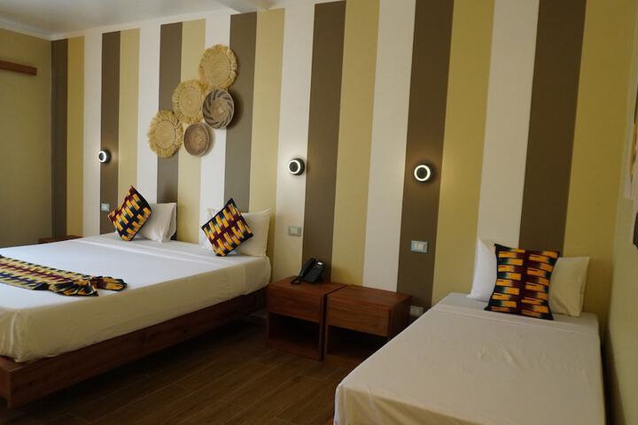 Room 14 of 49
