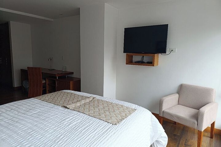 Room 27 of 111