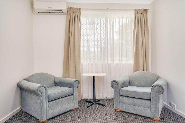 Room 22 of 53