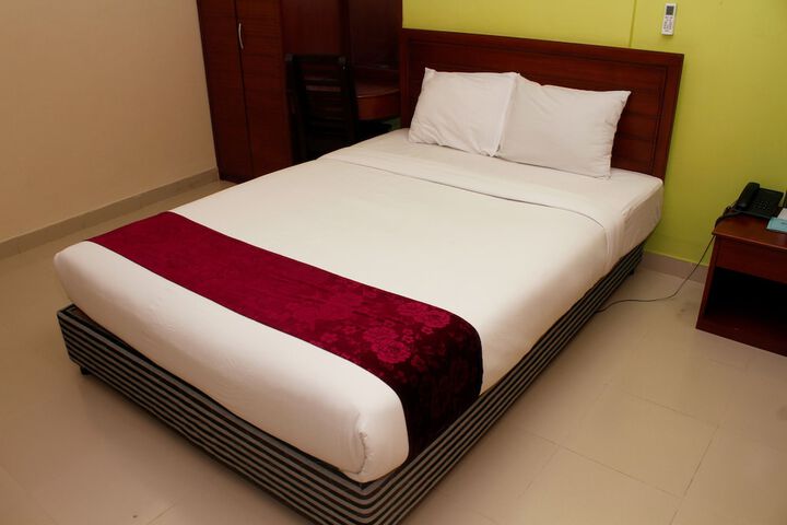 Room 7 of 41