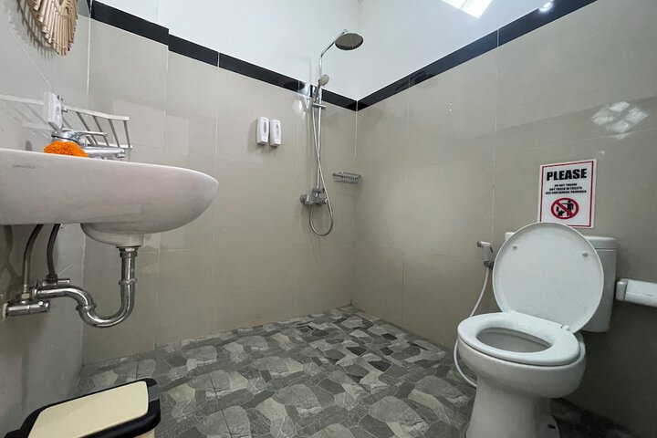 Room 10 of 22