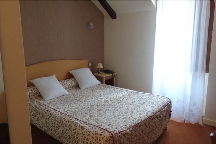 Room 134 of 153