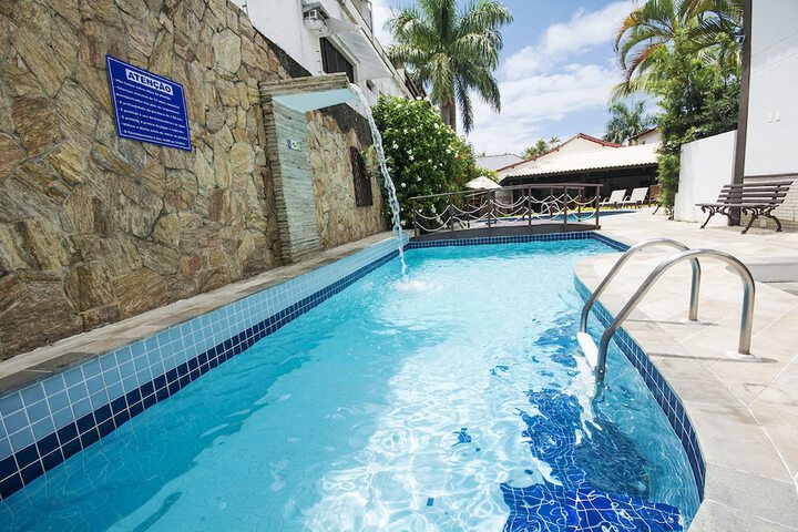 Pool 44 of 88
