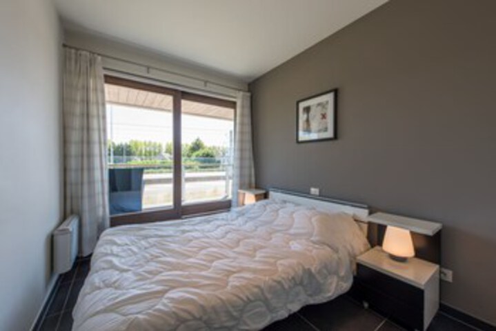 Room 10 of 17