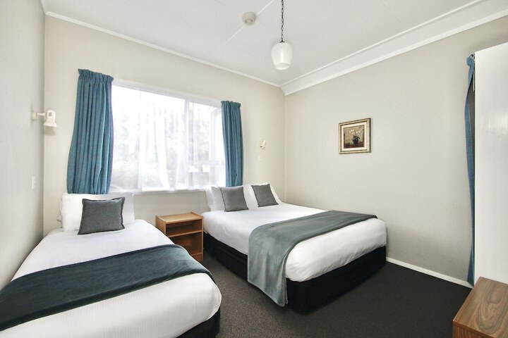Room 10 of 54