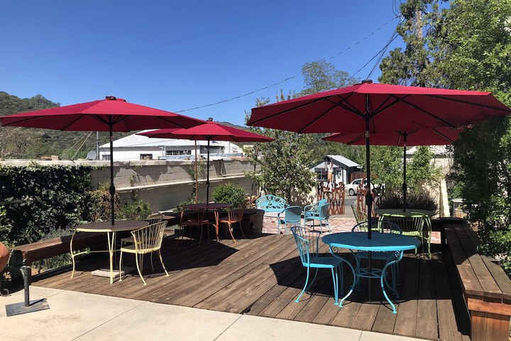 Terrace/Patio 8 of 16