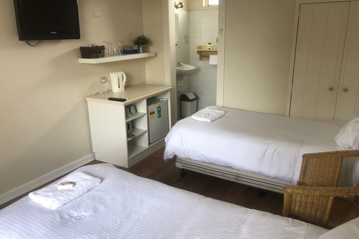 Room 5 of 41