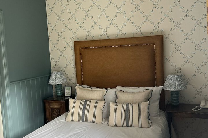 Room 17 of 56
