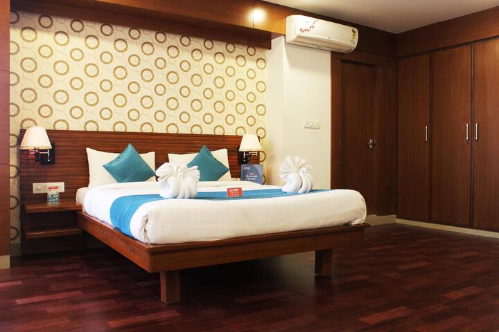 Room 3 of 10