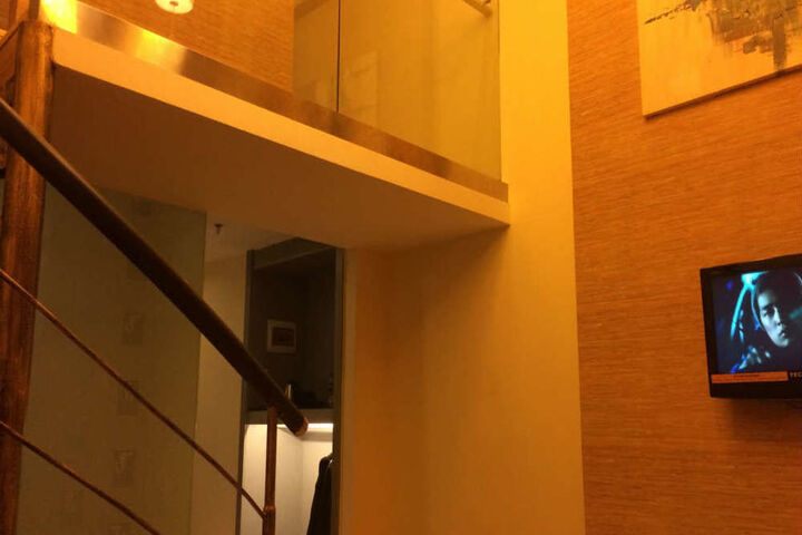 Room 45 of 79