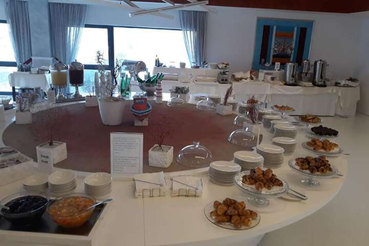 Dining 107 of 146