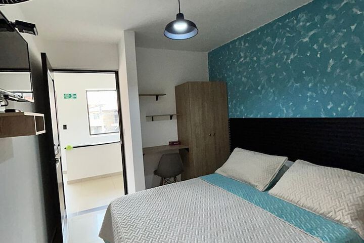 Room 3 of 12