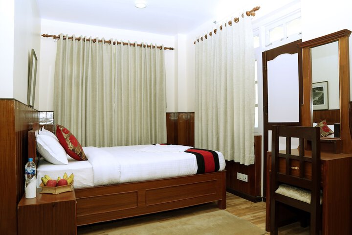 Room 16 of 46