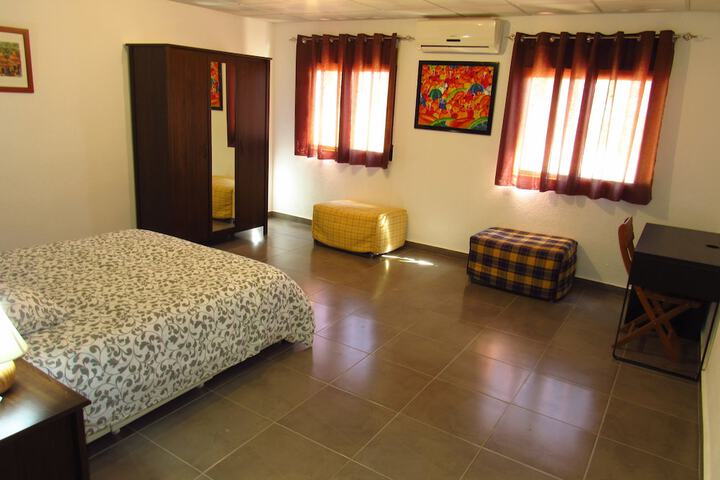 Room 39 of 41