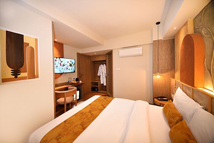 Room 15 of 69