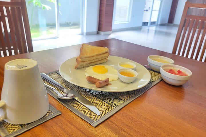 Breakfast/Coffee Service 33 of 43