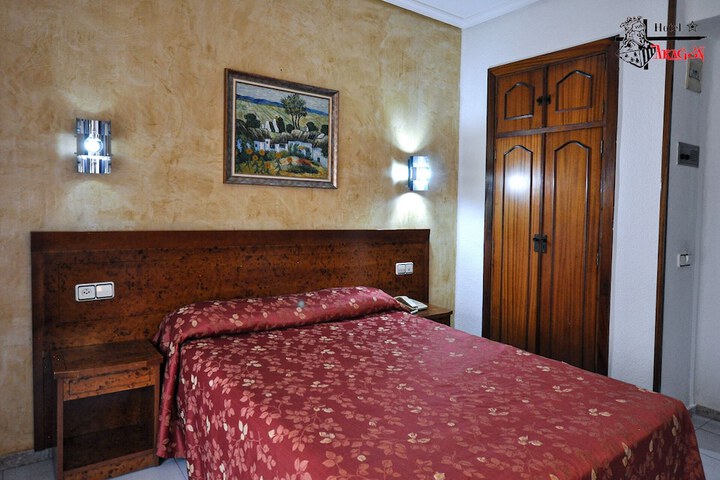 Room 19 of 44